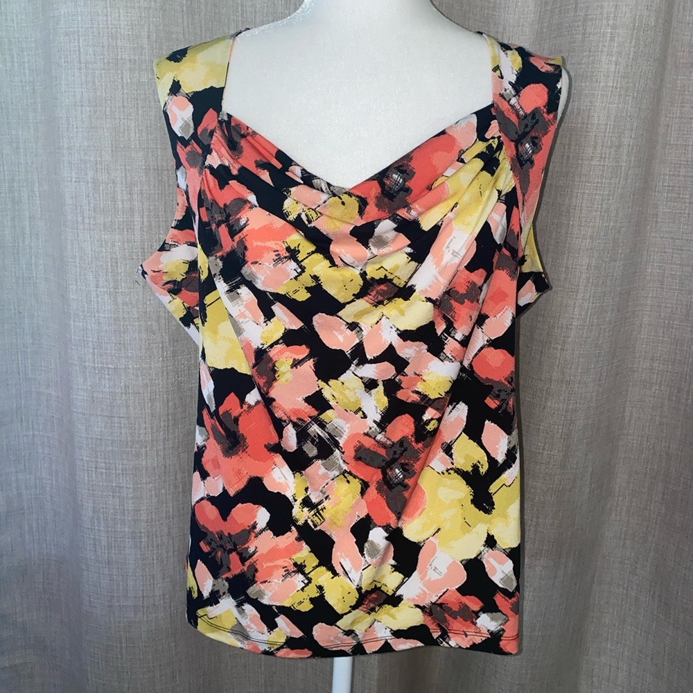 Floral Sleeveless Blouse GUC